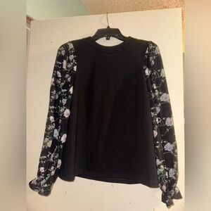 NWT Saint and Sofia long sleeve top